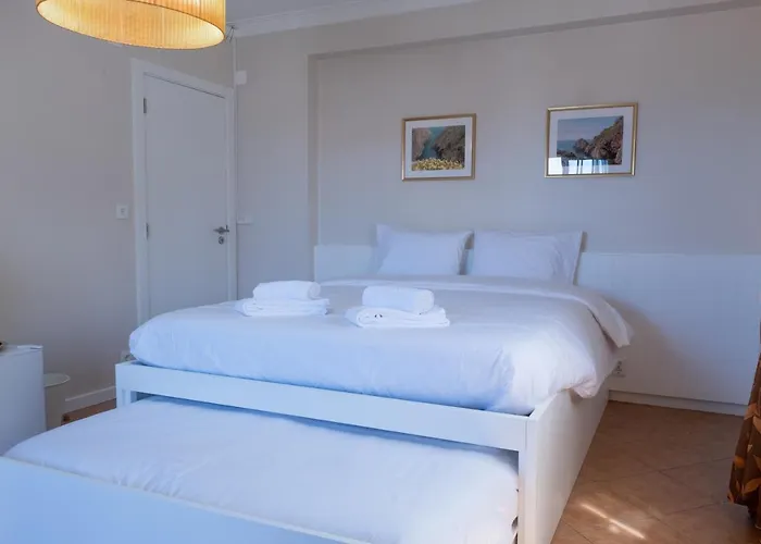 Berlenga House Homestay *