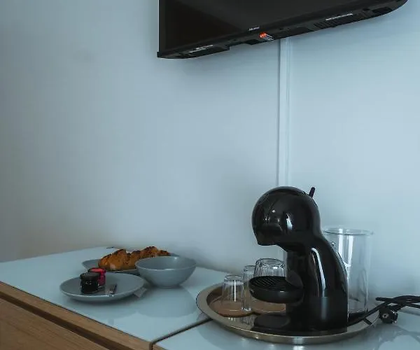 Berlenga House Homestay *